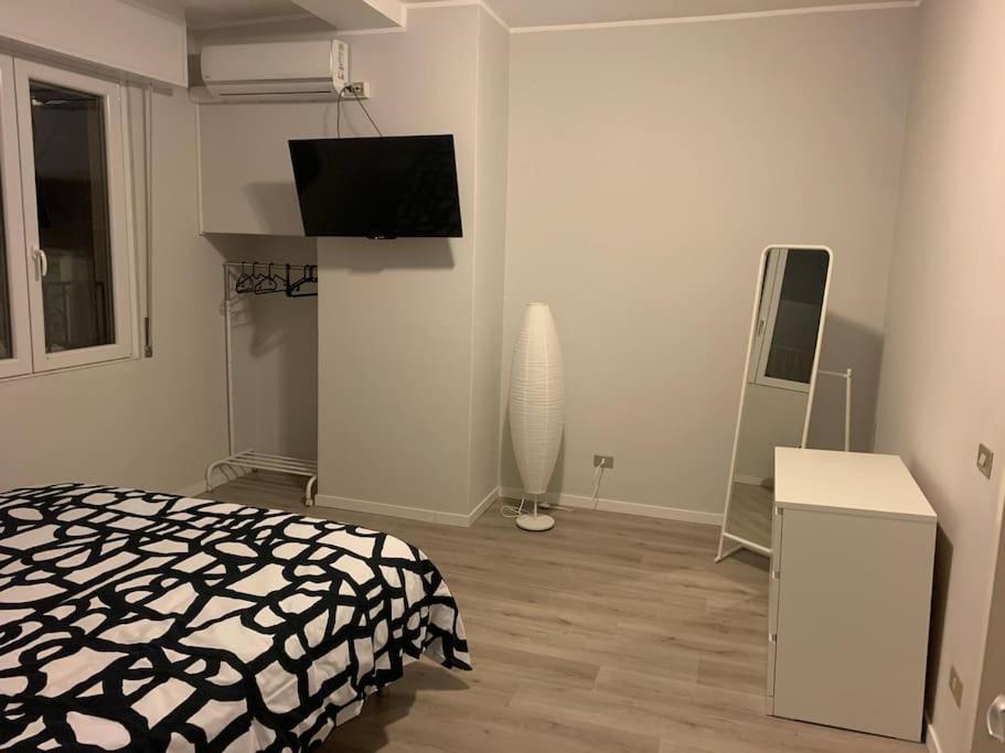 Milano Besana Rent House Apartment ภายนอก รูปภาพ