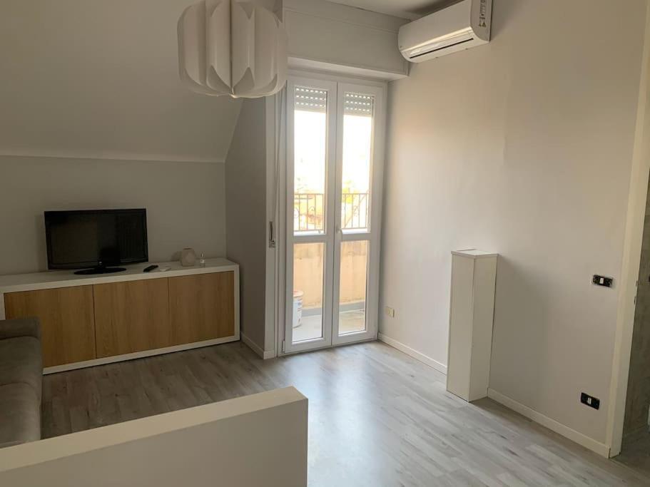 Milano Besana Rent House Apartment ภายนอก รูปภาพ